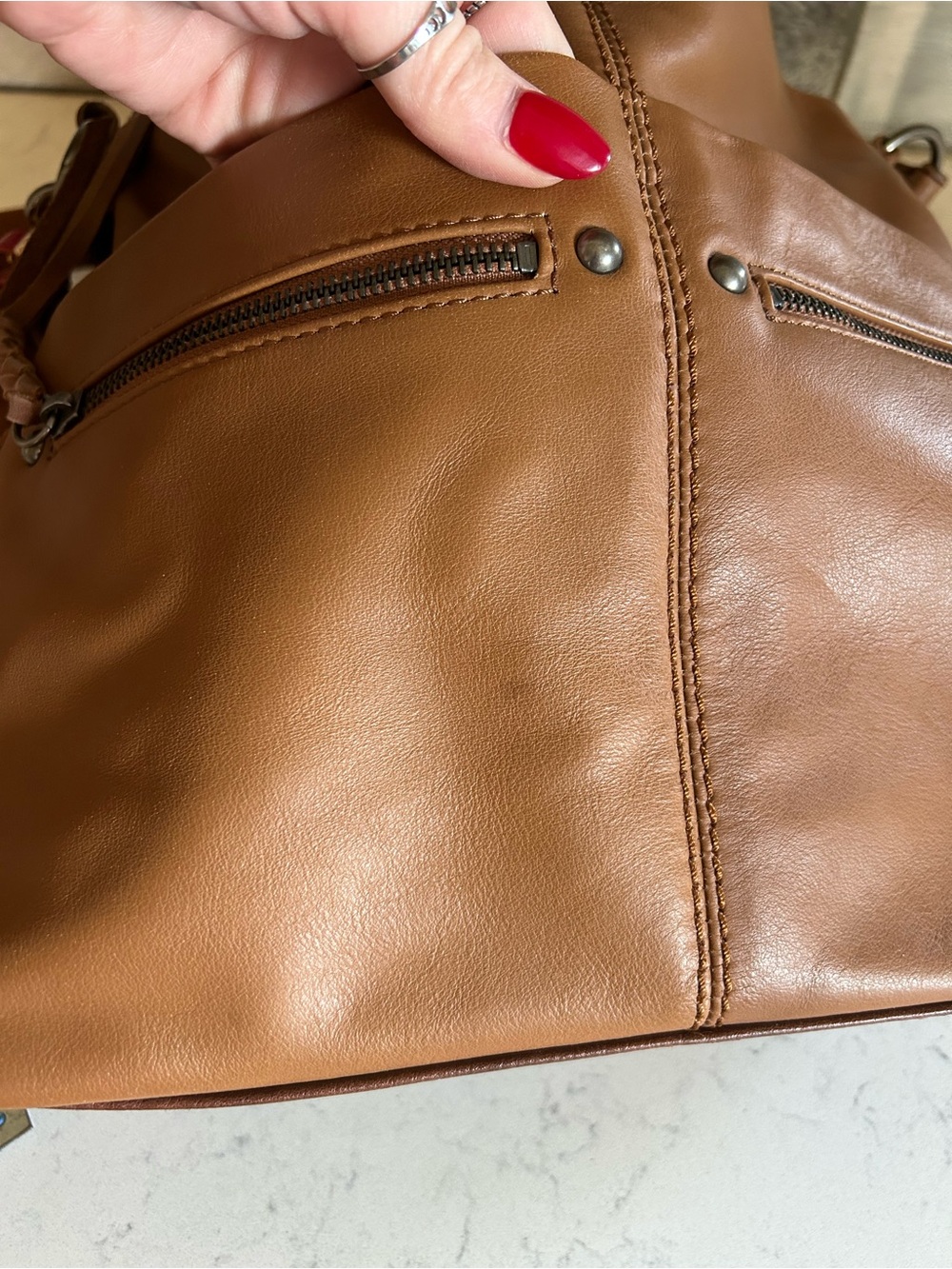 The Sak Leather Ashland Crossbody Shoulder Bag Cognac With Free Flower Charm - Picture 13 of 16